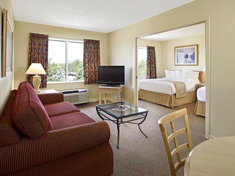 Towneplace Suites By Marriott Mississauga-Airport Corporate Centre Bilik gambar