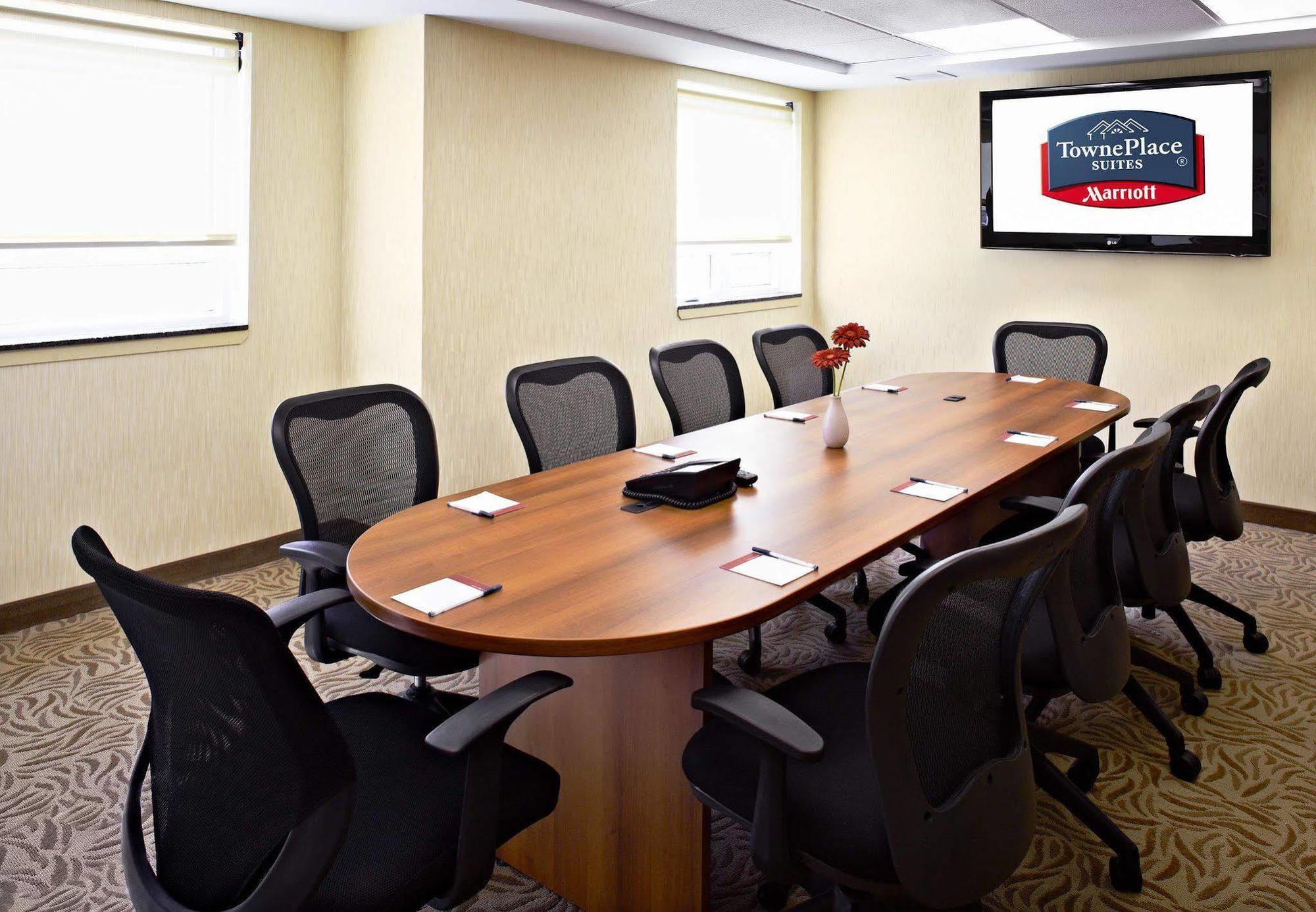 Towneplace Suites By Marriott Mississauga-Airport Corporate Centre Luaran gambar